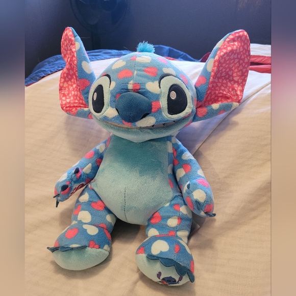 Build-A-Bear Other - Love Stitch Build A Bear